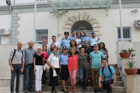 Bari, quando vittima e carnefice si parlano: è la