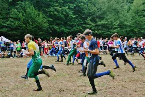 L'orienteering, correre con mappa e bussola nei boschi: Altro che navigatore