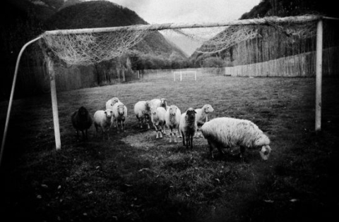 L'Azerbaijan che sta scomparendo nelle foto di un reporter salentino
