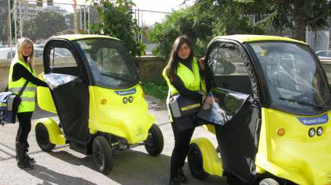 Addio postino in bici o sul motorino: sono arrivate le ''Free Duck''