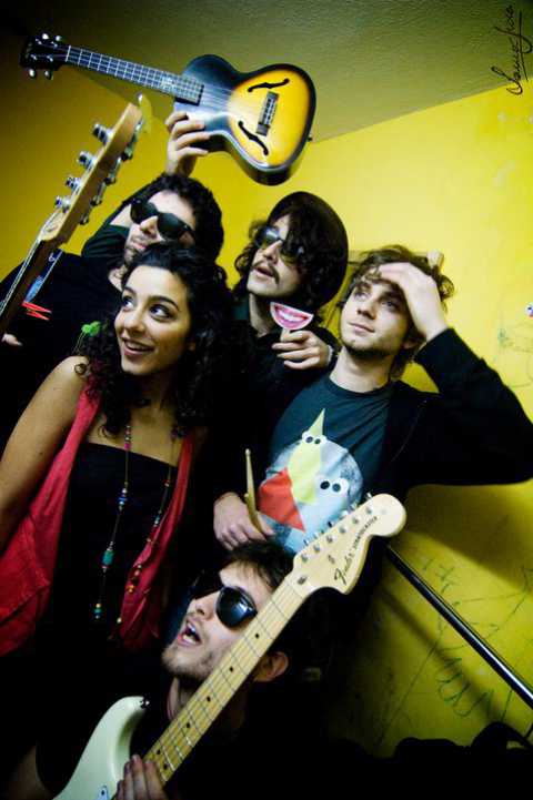 Bari, showcase di JFK & La Sua Bella Bionda alla Feltrinelli