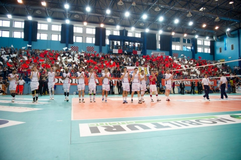 Volley Molfetta, rischio trasloco a Bari: �No, amplieremo il PalaPoli�
