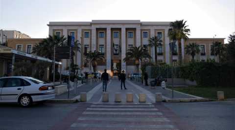 Bari, al Policlinico protesta del personale: Pi sicurezza e adeguamento dei contratti