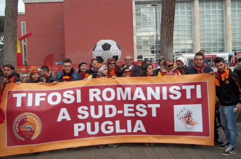 I pugliesi che negli anni 80 decisero di tifare Roma: �Non ci siamo mai pentiti�