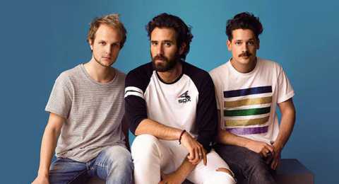 Bari, Feltrinelli: i Thegiornalisti presentano il loro nuovo album ''Love''