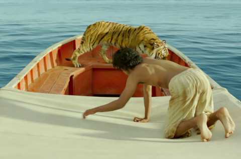 Film. Vita di Pi, Ang Lee commuove e fa riflettere con un naufrago e una tigre