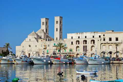 Molfetta, visite guidate alla scoperta del centro storico e del duomo di san Corrado