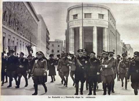 ''Bari tra le guerre 15' e 45''': mostra di divise storiche militari nella Casa del mutilato