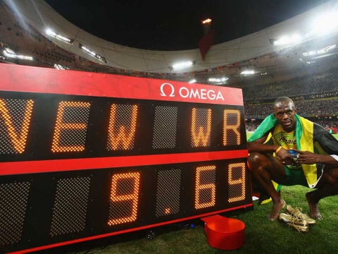 I cronometristi, occhio al tempo e un sogno: misurare un record del mondo