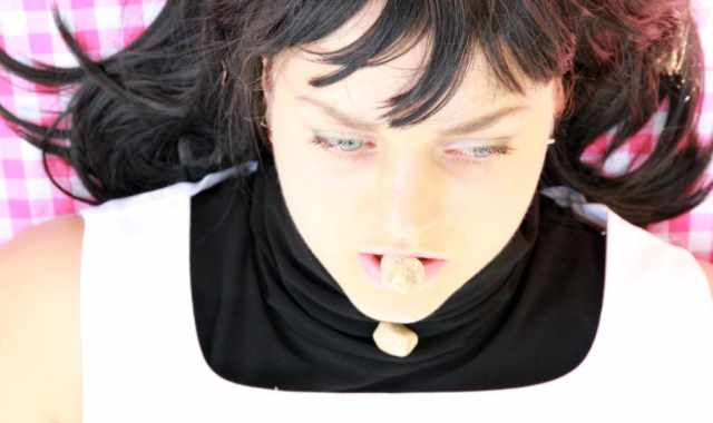 Bari, ''The stone in my mouth is a bait'': collettiva sulla violenza di genere