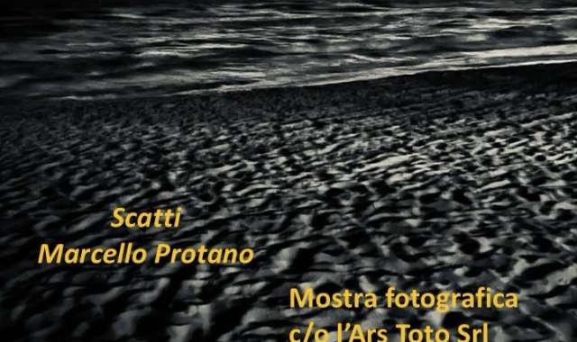 Bari, al via la mostra fotografica Ombre che Illuminano il Mare