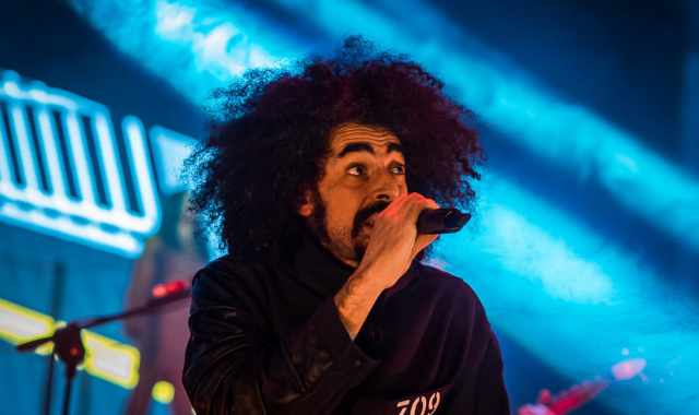 Bari, Feltrinelli: Caparezza presenta il nuovo album 