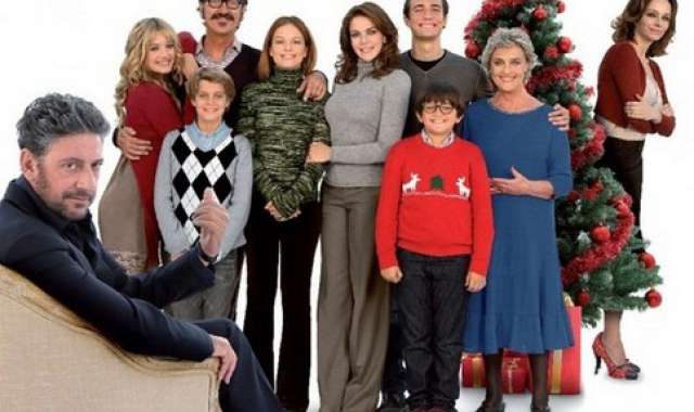 Film. Una famiglia perfetta, commedia intelligente con un finale troppo buonista
