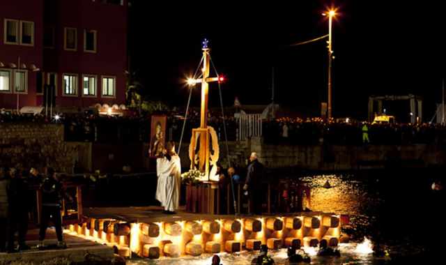Monopoli, La notte dell'approdo: tre giorni di festa per celebrare la Madonna della Madia