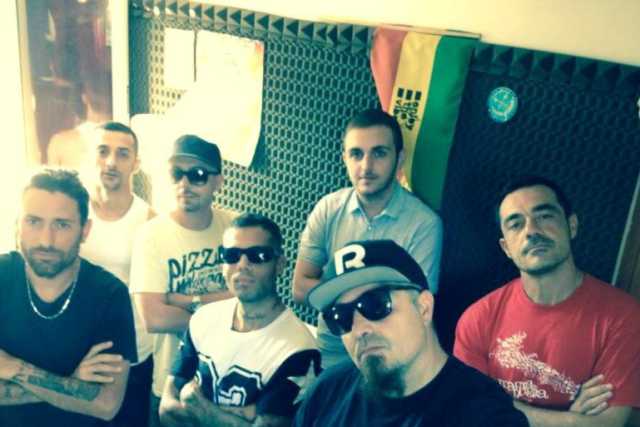 Sei rapper in un super gruppo: �Siamo noi i pi� rappresentativi di Bari�