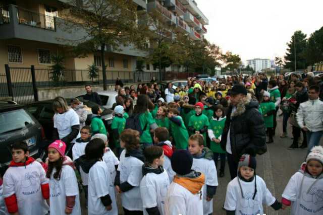 Triggiano, i bambini festeggiano ''la luce'': �Contro l'oscurit� di Halloween�