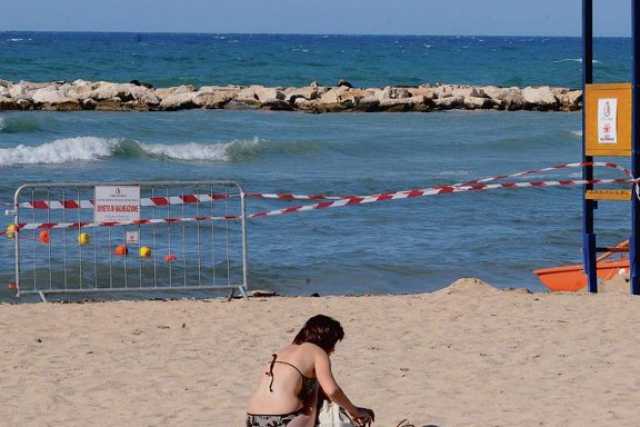 Pane e Pomodoro: �S� agli scarichi a mare, costa troppo rifare la fogna�