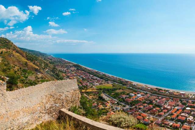 Estate 2026: la Calabria guadagna terreno tra le mete di vacanza