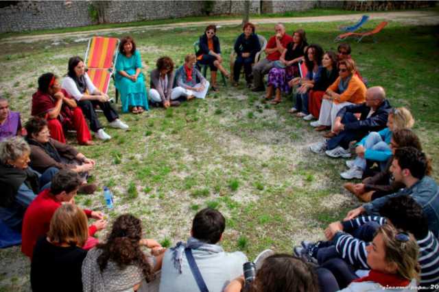 Le ''persone libro'': �Raccontiamo la biblioteca che abbiamo in testa�