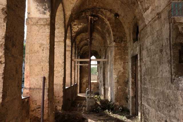 Fantasmi, monache, leggende e abbandono: � la misteriosa Masseria Dottula di Bari