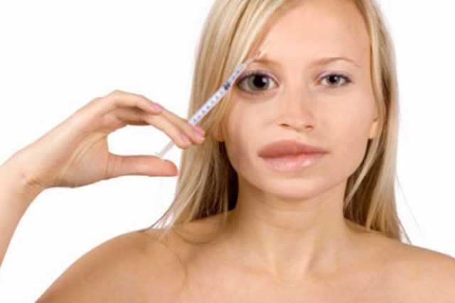 La chirurgia estetica dilaga tra i ventenni: �Cos� ci sentiamo pi� sicuri�