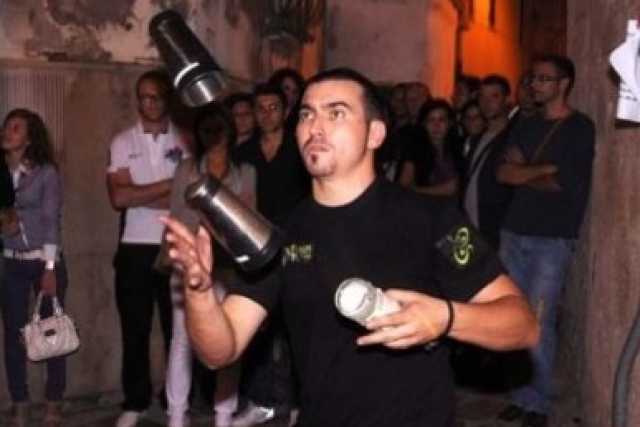 Il Flair, quando il barman diventa acrobatico: �Ma a Bari sono capaci in 5 o 6�