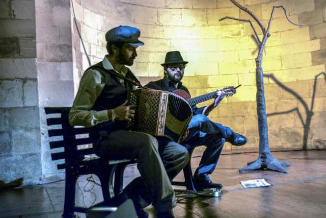 Maggiolate e stornelli a dispetto, Bari ha una sua tradizione musicale