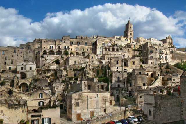 Matera, isolata Capitale della cultura: ecco come raggiungerla tra mille difficolt�