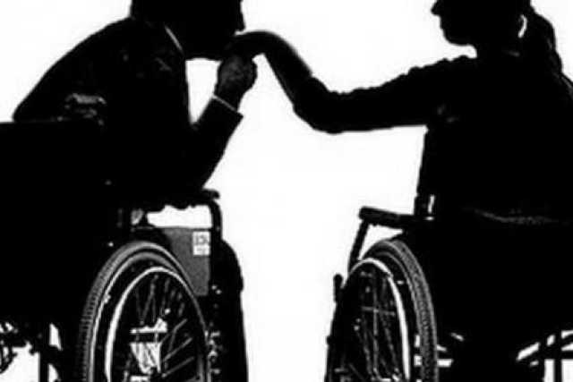 L'amore tra disabili: �I normodotati non capiscono, ci uniamo tra di noi�