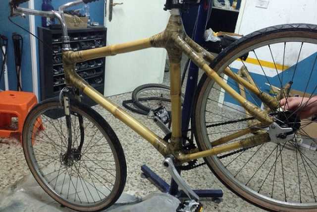 ''Passi da ciclope'': biciclette di bamb� nel quartiere San Paolo di Bari