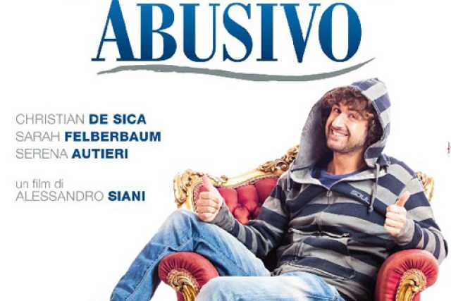 Il principe abusivo, leggerezza e tante risate: non delude la prima regia di Siani