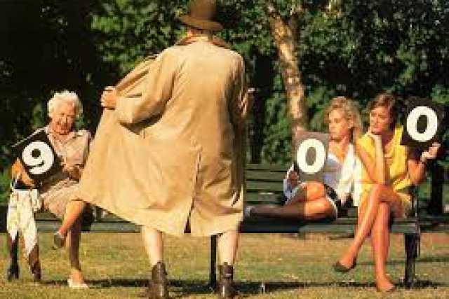 Il maniaco di Santo Spirito: 30enne si mostra nudo alle donne del quartiere