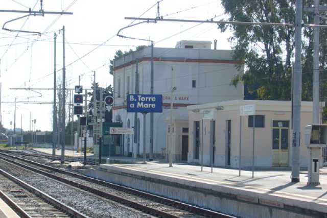 ''Tour della conoscenza'': in treno alla scoperta degli scempi ambientali