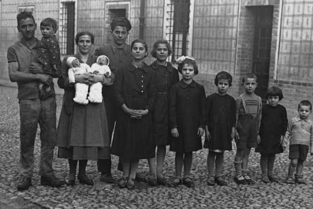 Quando i bambini si regalavano ai parenti: �In casa eravamo troppi�