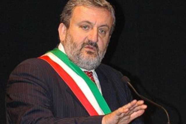 Protesta musicisti, dietro-front di Emiliano: �La polizia non interverr�