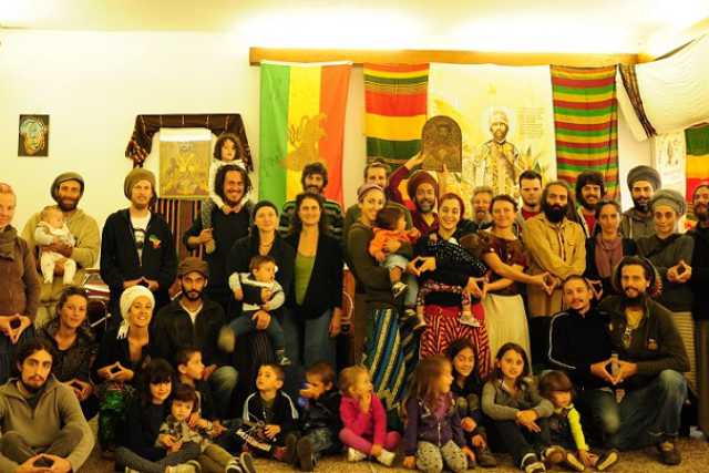 Amano Marley, hanno i dread e non sono neri: ecco i rastafariani d'Italia