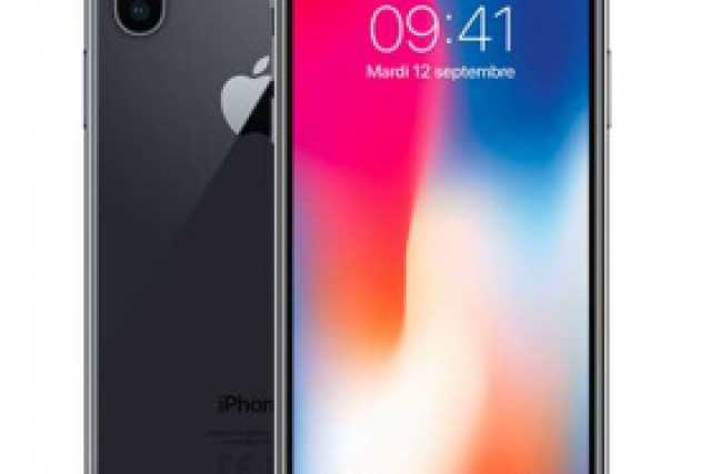 iPhone X: un telefono che � ancora perfetto per chi ha bisogno di funzionalit� semplici ed altissime prestazioni
