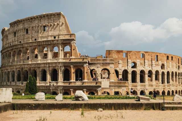 L'evoluzione del gioco: dalle arene romane alle interfacce digitali