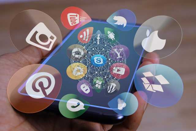 Promozione attivit� sui social: le dritte base per gli imprenditori