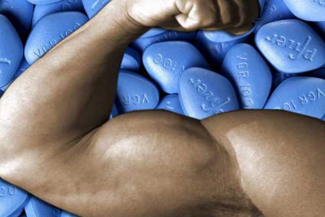 I tanti giovani che usano il viagra, le ragazze: �Hanno visto troppi film porno�