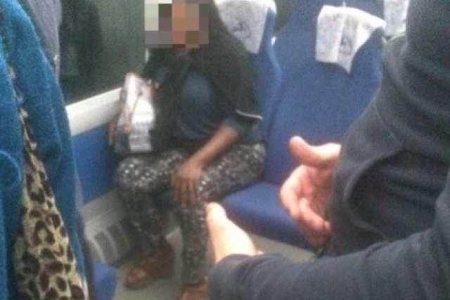Non ha 40 centesimi per proseguire il viaggio: treno rimane fermo un'ora