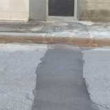 Sono evidenti i recenti lavori di allacciamento all'Acquedotto
