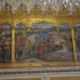 Una tela presente nella sala di ispirazione veneziana-medievale che rappresenta la Vidua Vidua