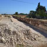 Il trincerone degli scavi per la nuova tratta ferroviaria Bari-Bitetto