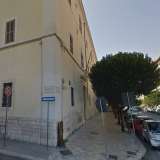 L'edificio dell'ex Tribunale Militare di piazza Massari, all'interno del quale � nascosta la cappella di Santa Colomba