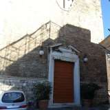 Foto 17: Chiesa di Santa Chiara. L'ex monastero oggi sede della nuova mensa Caritas