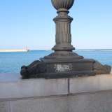 ...ecco l�unica lanterna di Bari che non presenta alcuna indicazione della ditta costruttrice