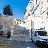 Per visitare la struttura basta portarsi su via Lucera, perpendicolare di viale Salandra: una strada percorribile solo a piedi per via della presenza di una ripida scalinata. Non a caso questa zona della citt� viene chiamata la Mend�gne (�la Montagna�), perch� situata su una sorta di �collinetta� 