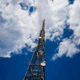 Fu installato per permettere la trasmissione delle radio Fm private nel territorio barese. Ora verr� smontato per permettere il passaggio dei nuovi binari del Nodo ferroviario Bari Sud in fase di realizzazione