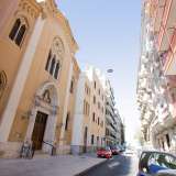 La Chiesa dell�Immacolata si erge dal 1926 in via Abbrescia, nel Quartiere Umbertino di Bari